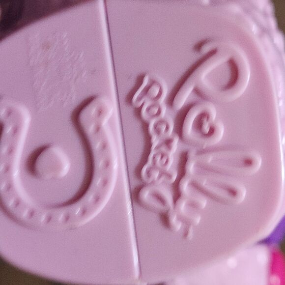 Polly Pocket Pink Unicorn Party Playset pinata carry case pink miniture polly - Picture 12 of 13